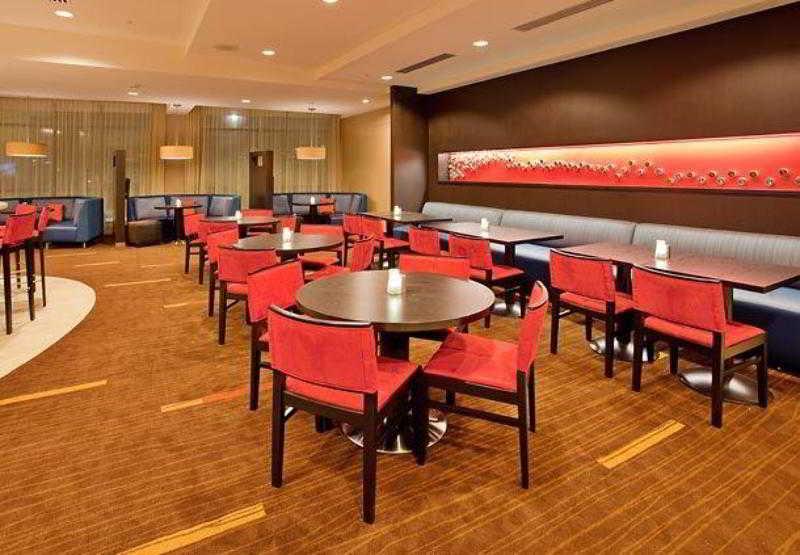 Hotel Courtyard By Marriott Pittsburgh North/Cranberry Woods à Cranberry Township Extérieur photo